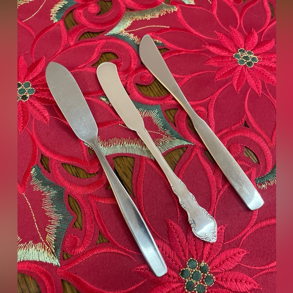Lot Of 3 Butter Knives Reed & Barton/ Roger’s Cutlery Co